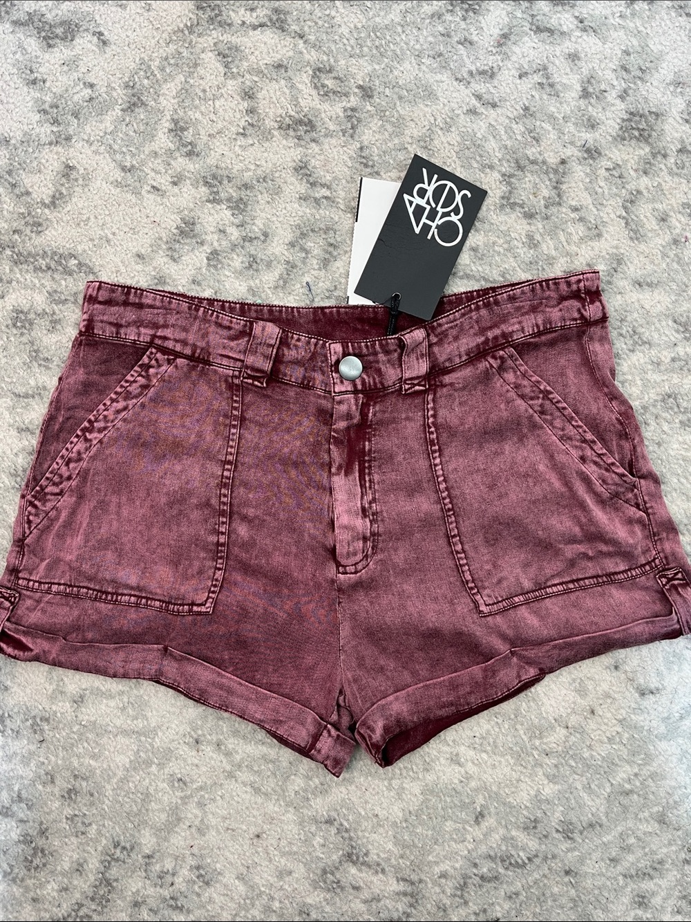 CHASER SHORTS VINTAGE WASH AND DYE STYLE, Cuff, Large Pockets, Flowy Sz MD NWT